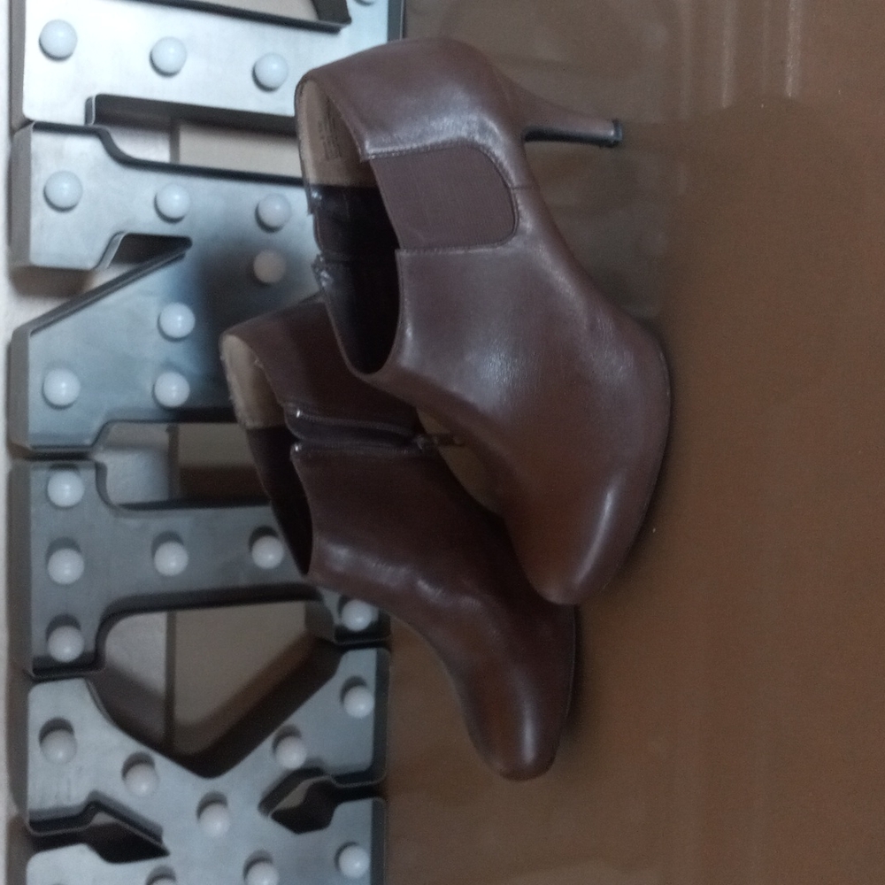 Bootie - Picture 2 of 4